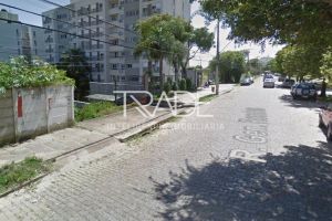 Terreno com 1.210m², no bairro Tristeza em Porto Alegre