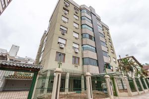 Apartamento com 105m², 3 dormitórios, 1 suíte, 2 vagas, no bairro Tristeza em Porto Alegre