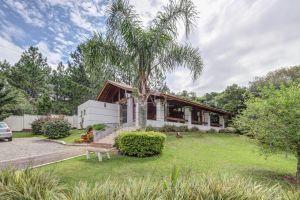 Terreno com 310m², no bairro Hípica em Porto Alegre