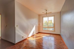 Apartamento com 59m², 2 dormitórios, 1 vaga, no bairro Tristeza em Porto Alegre