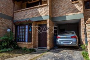 Casa com 151m², 3 dormitórios, 1 suíte, 2 vagas, no bairro Jardim Isabel em Porto Alegre