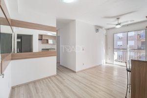 Apartamento com 67m², 3 dormitórios, 1 suíte, 2 vagas, no bairro Tristeza em Porto Alegre