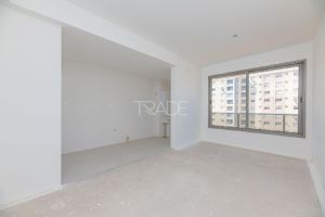 Apartamento com 68m², 2 dormitórios, 1 suíte, 1 vaga, no bairro Tristeza em Porto Alegre