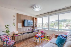 Apartamento com 73m², 3 dormitórios, 1 suíte, 2 vagas, no bairro Tristeza em Porto Alegre